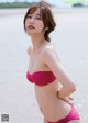 Shu Takada 高田秋, Weekly Playboy 2019 No.17 (週刊プレイボーイ 2019年17号) P5 No.7b7222 Image No. 1