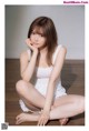 Mai Shiraishi 白石麻衣, FRIDAY WHITE 2019.01.14 P14 No.e406b1 Image No. 3